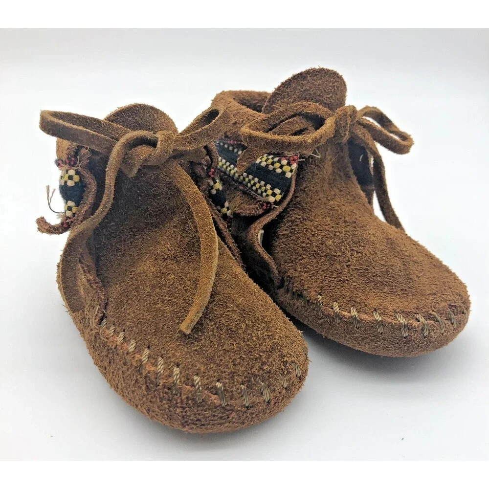 Minnetonka Toddlers Moccasins Size 3 Brown Suede Leather Fringe Slip On NEW READ